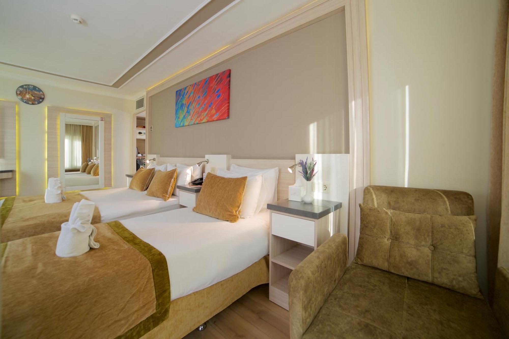Hotel Bulvar Palas Istanbul Eksteriør billede