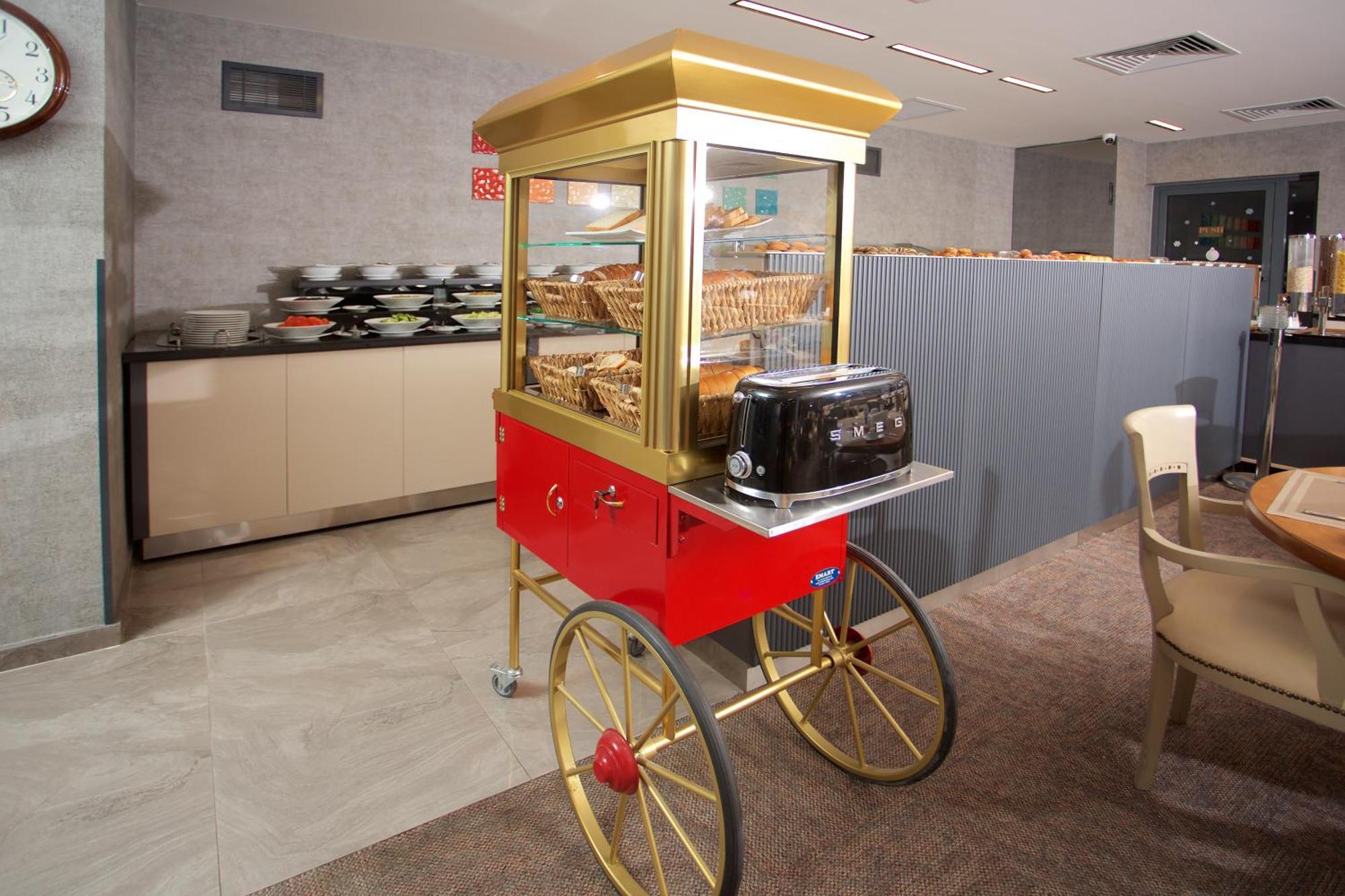 Hotel Bulvar Palas Istanbul Eksteriør billede