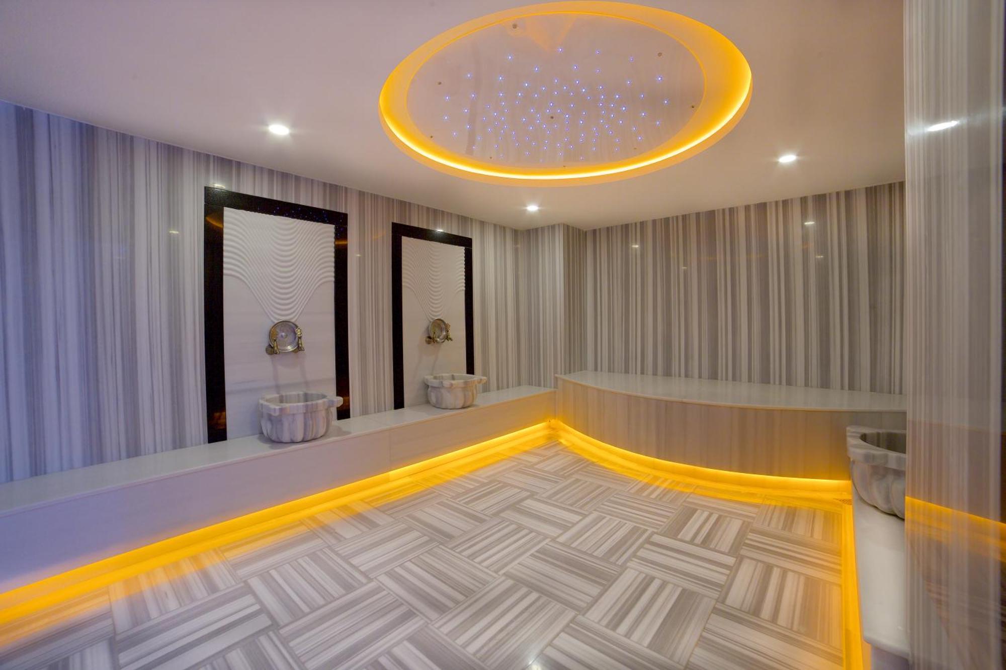 Hotel Bulvar Palas Istanbul Eksteriør billede