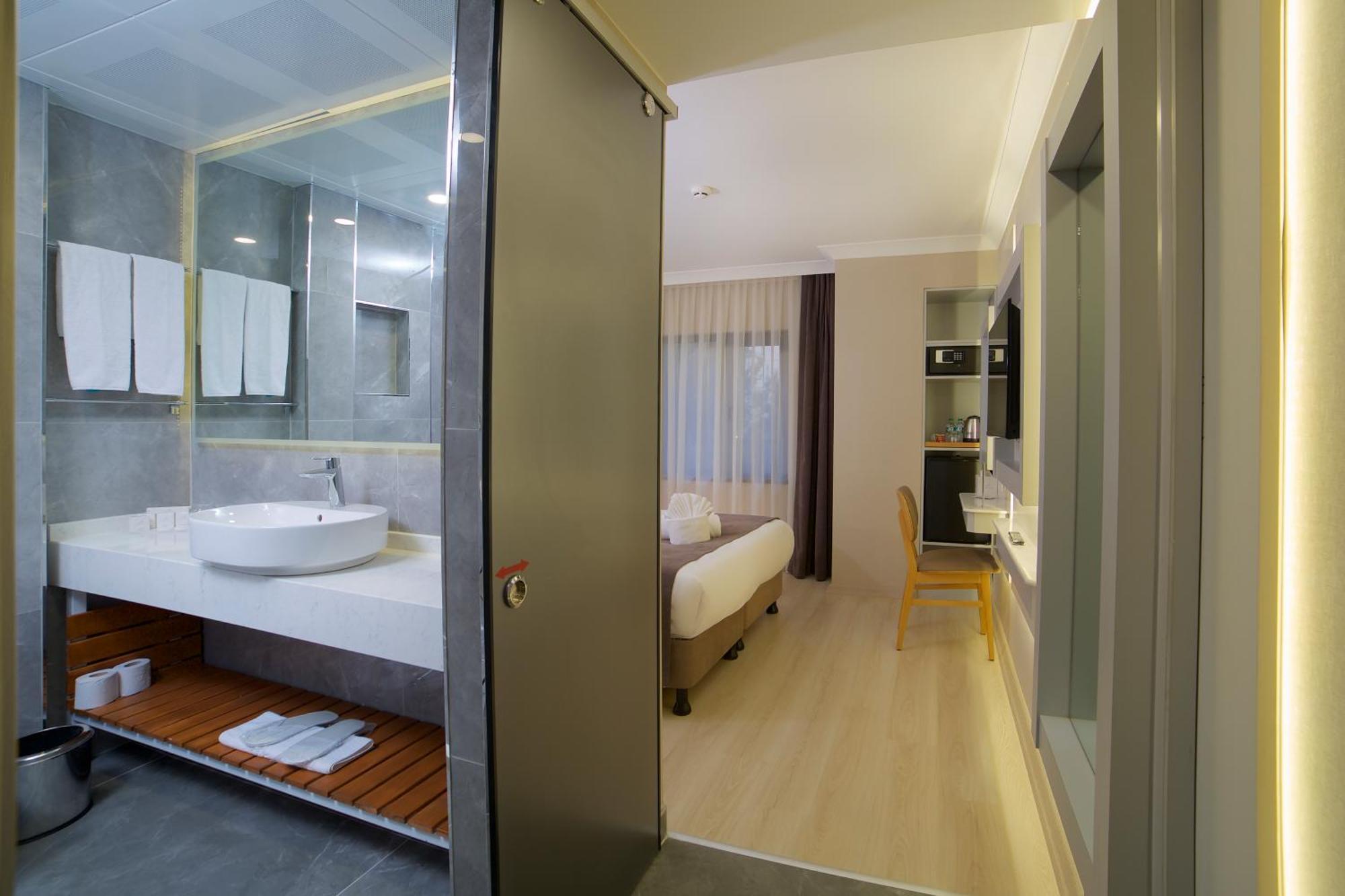 Hotel Bulvar Palas Istanbul Eksteriør billede